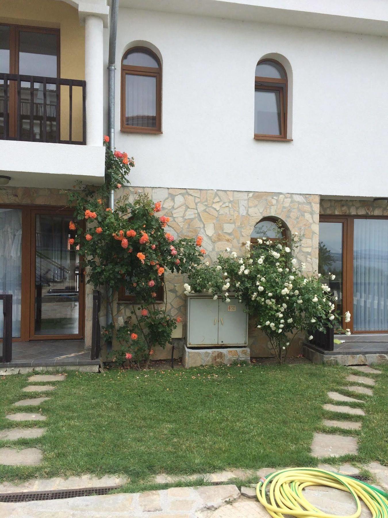 Tsb Sun Coast Apartments Sveti Vlas Exterior foto
